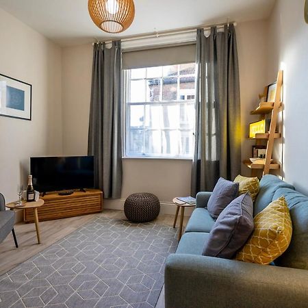 Heart Of The City Luxury Apartment York Exterior photo