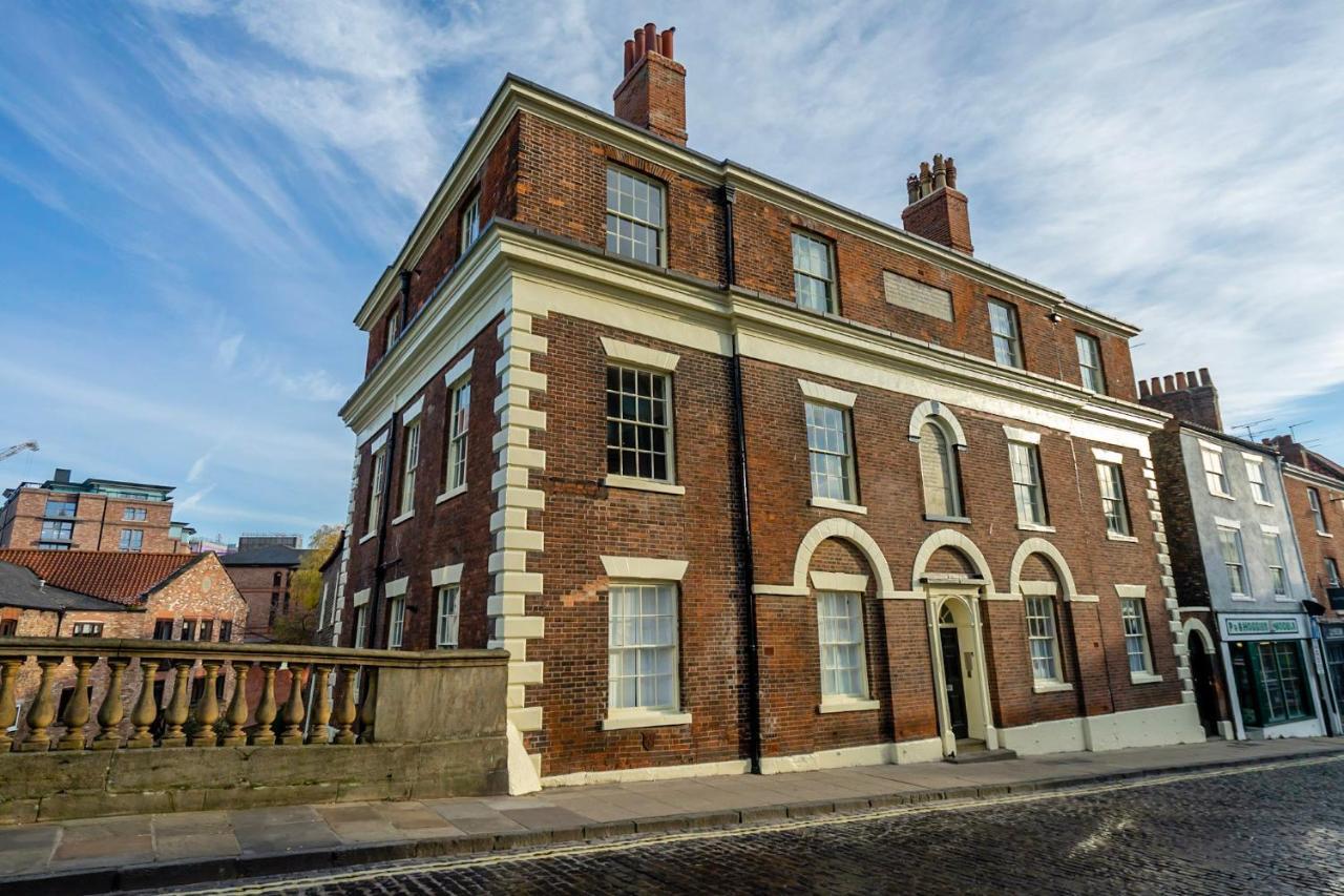 Heart Of The City Luxury Apartment York Exterior photo