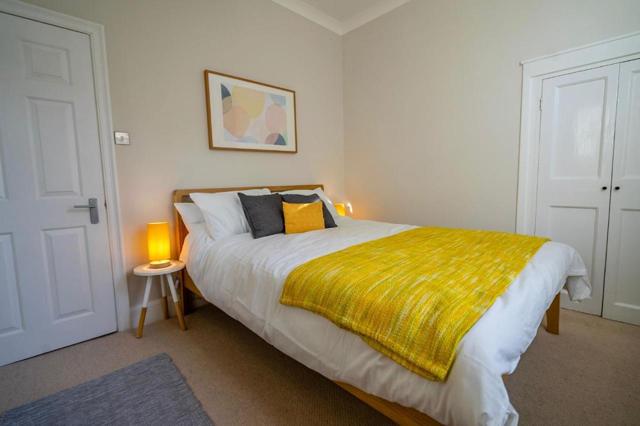 Heart Of The City Luxury Apartment York Exterior photo